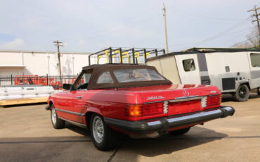 Mercedes-Benz-SL-Class-1981-Convertible-1