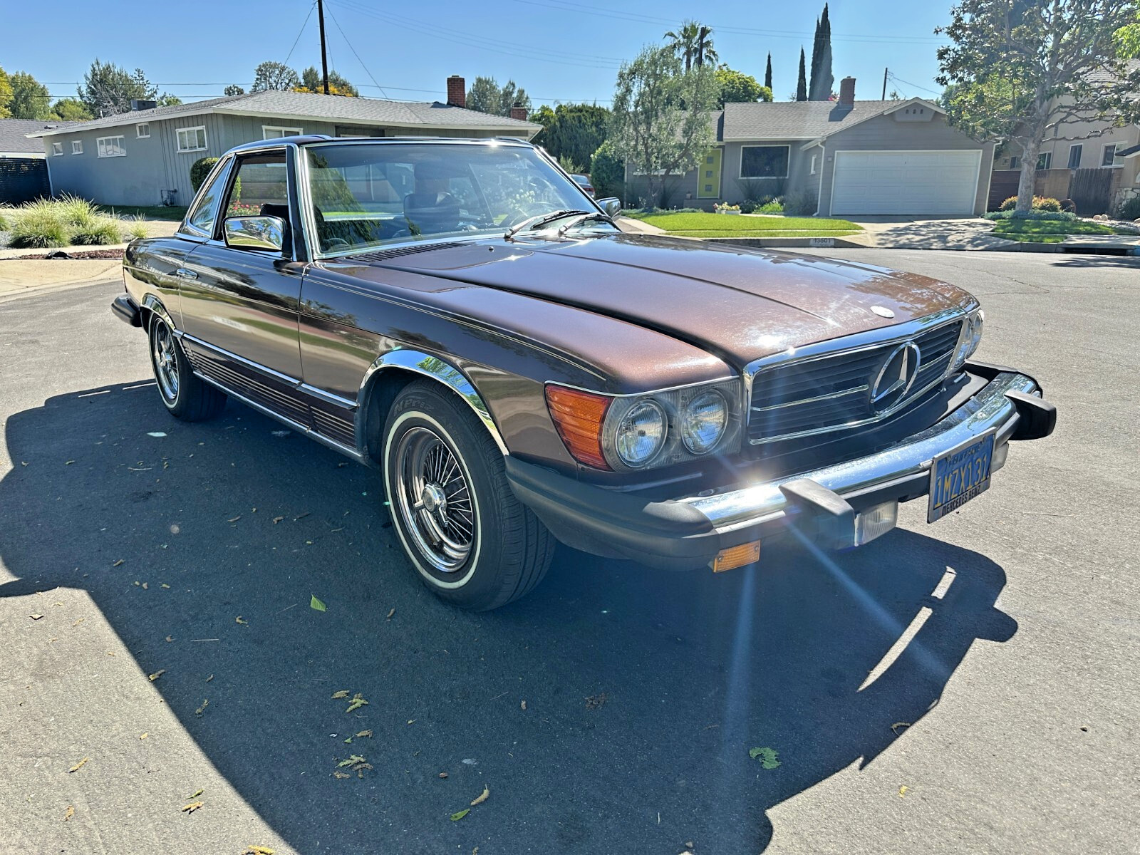 Mercedes-Benz-SL-Class-1981-Convertible-1