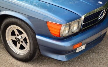 Mercedes-Benz-SL-Class-1984-Convertible-11