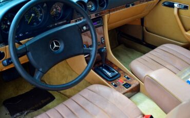 Mercedes-Benz-SL-Class-1984-Convertible-22