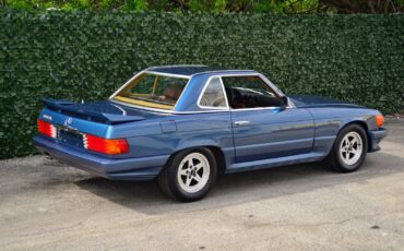 Mercedes-Benz-SL-Class-1984-Convertible-3