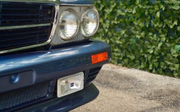 Mercedes-Benz-SL-Class-1984-Convertible-37