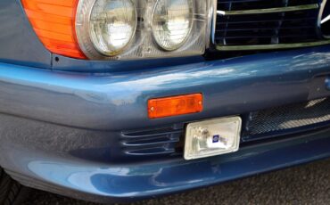 Mercedes-Benz-SL-Class-1984-Convertible-38