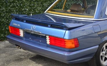 Mercedes-Benz-SL-Class-1984-Convertible-4