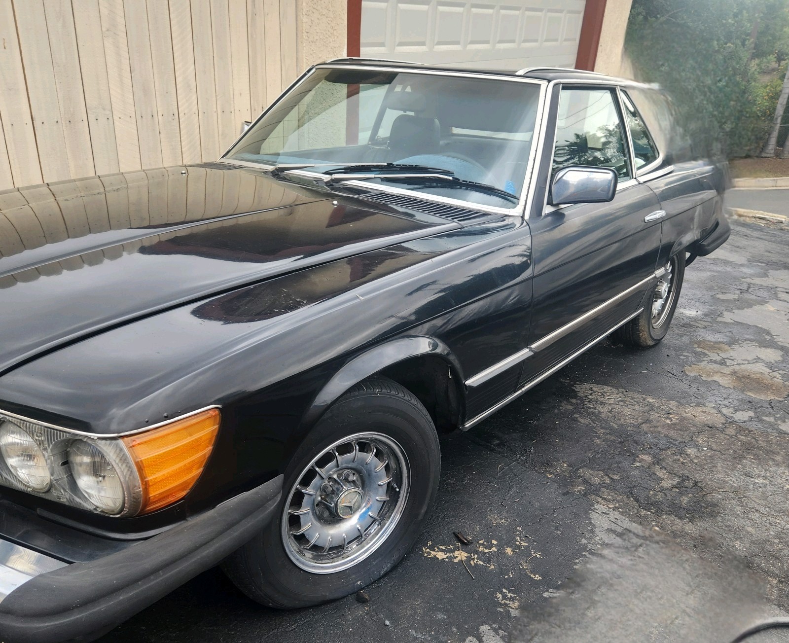 Mercedes-Benz-SL-Class-1984-Convertible-4