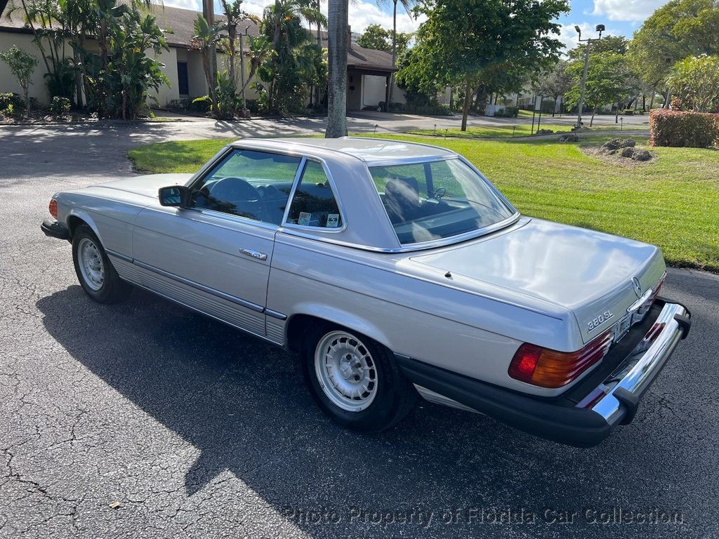Mercedes-Benz-SL-Class-1985-Convertible-2