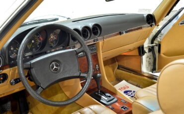 Mercedes-Benz-SL-Class-1985-Convertible-23
