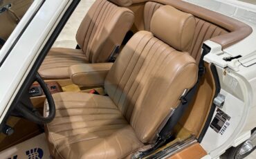 Mercedes-Benz-SL-Class-1985-Convertible-26