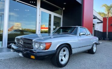 Mercedes-Benz-SL-Class-1985-Convertible-4