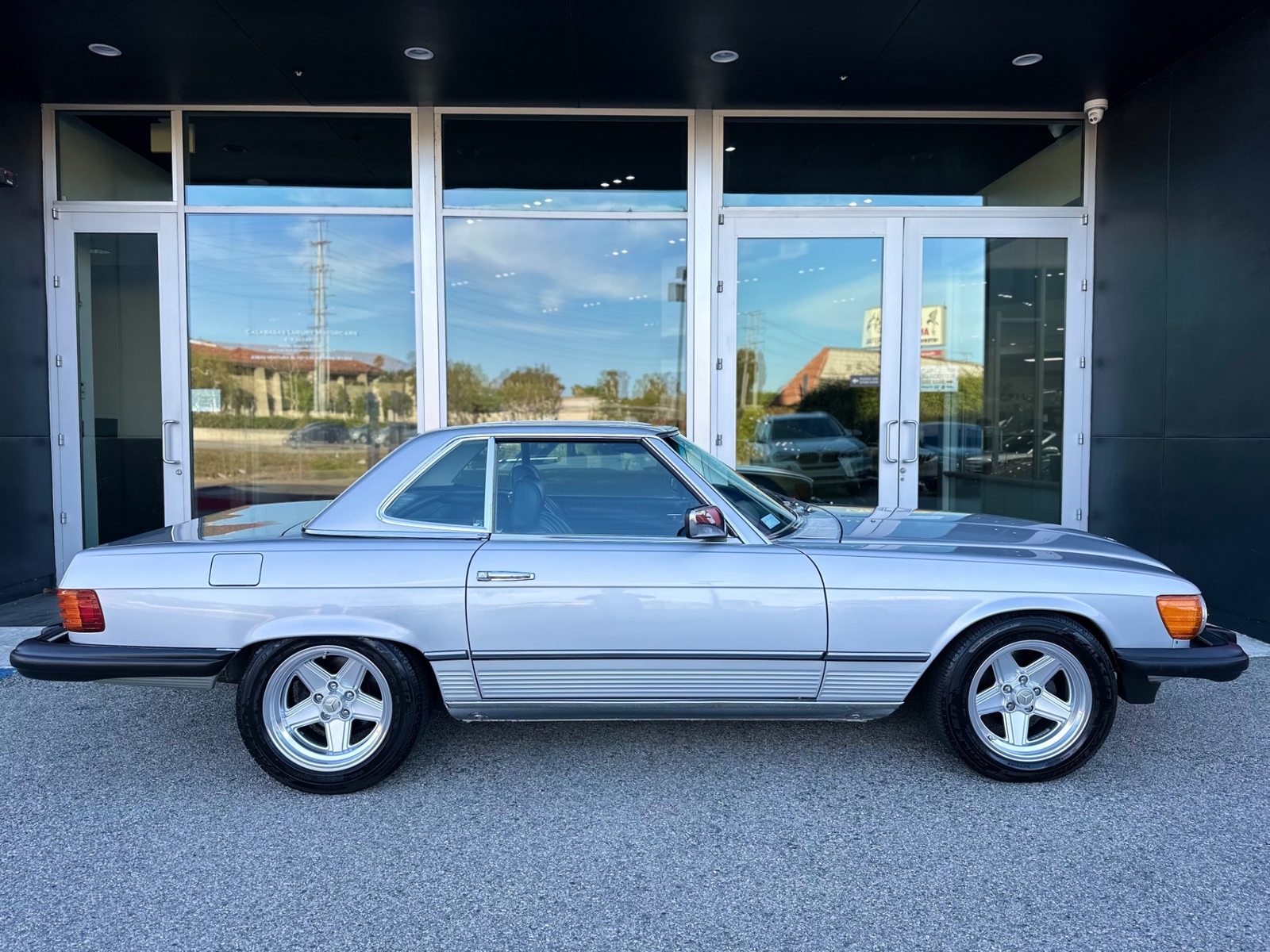 Mercedes-Benz-SL-Class-1985-Convertible
