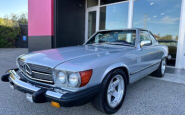 Mercedes-Benz-SL-Class-1985-Convertible-6