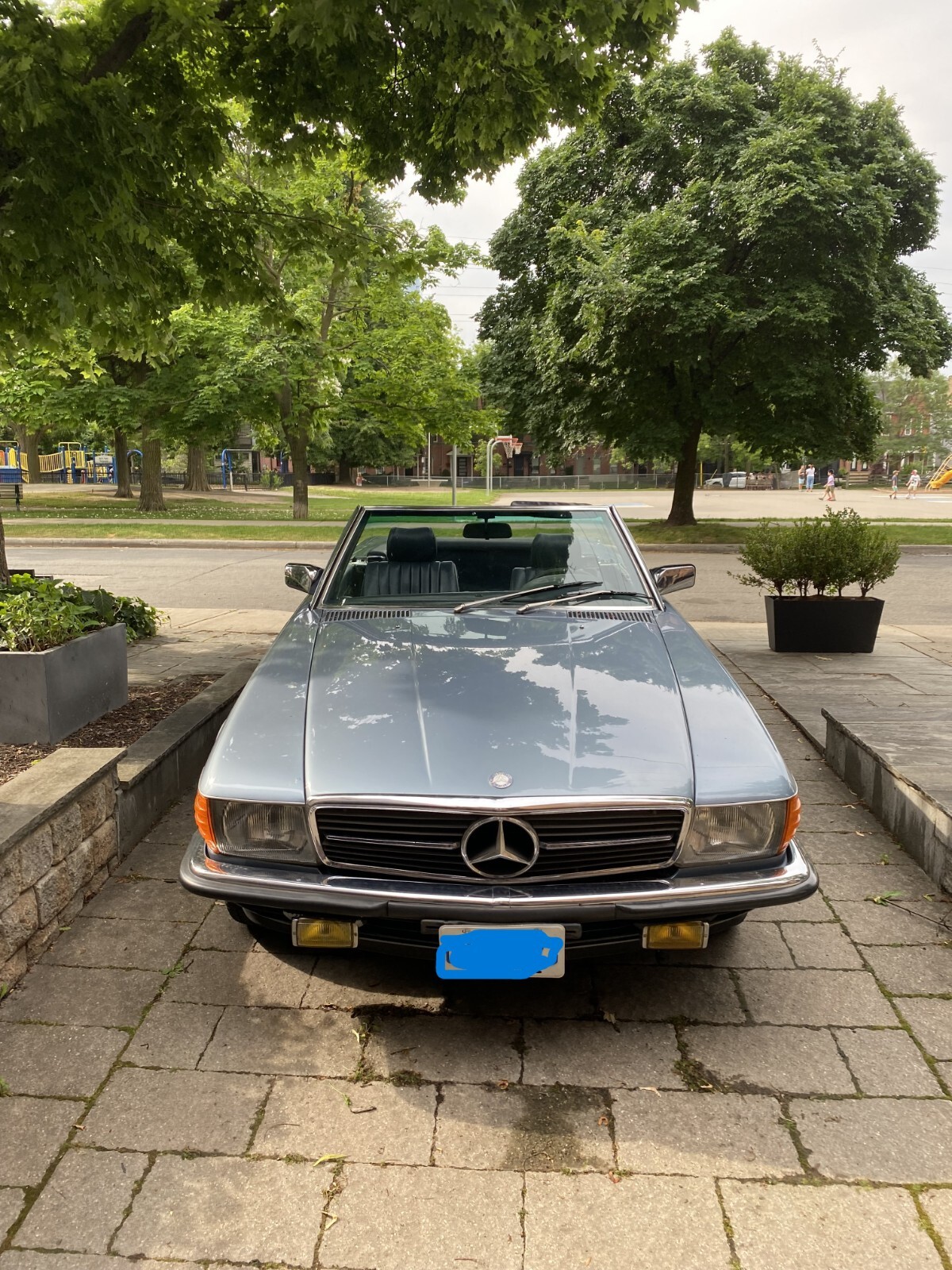 Mercedes-Benz-SL-Class-1985-Convertible-9