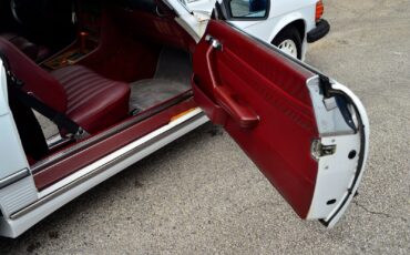 Mercedes-Benz-SL-Class-1986-Convertible-15