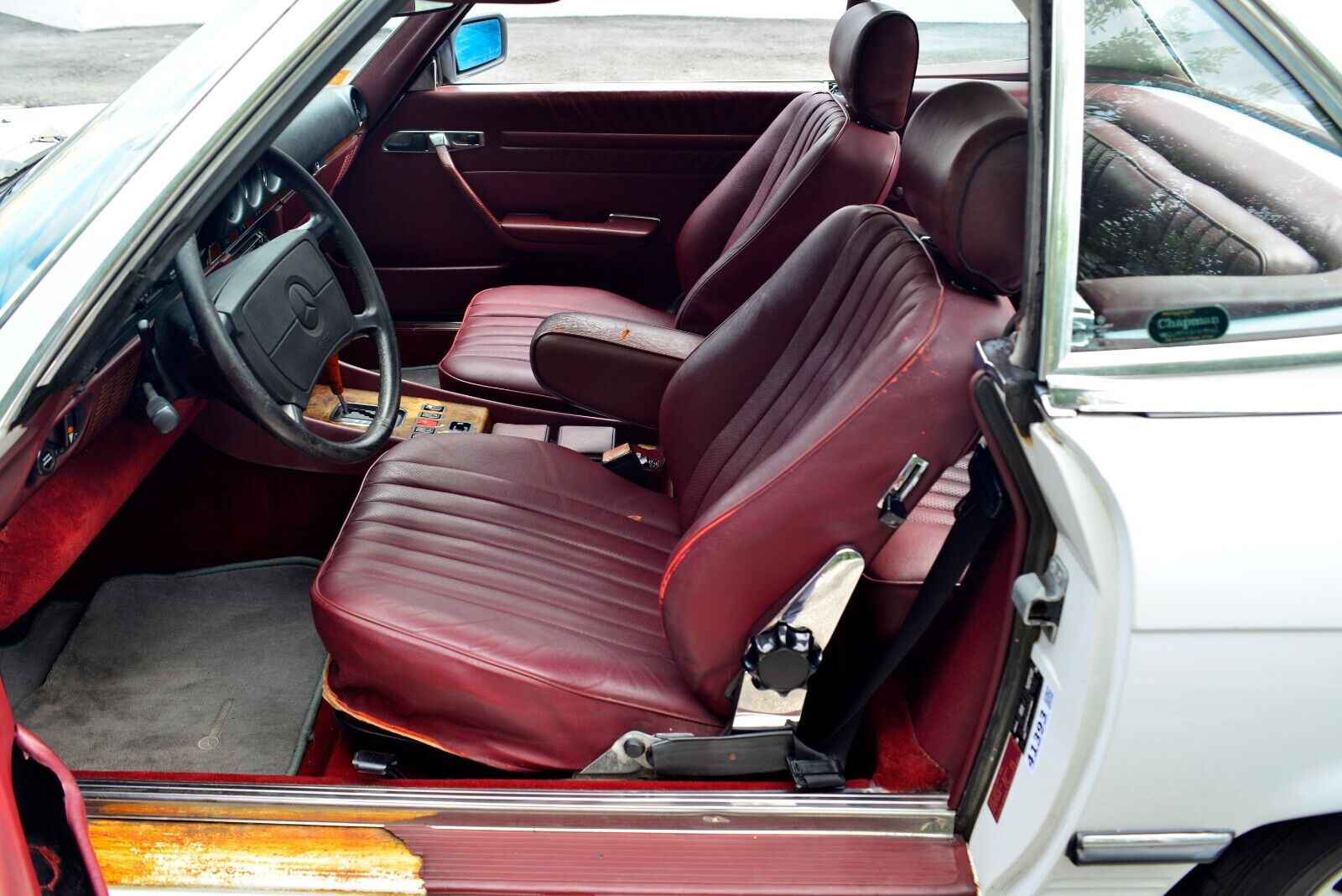 Mercedes-Benz-SL-Class-1986-Convertible-17