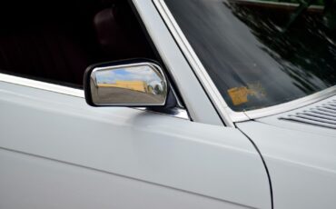 Mercedes-Benz-SL-Class-1986-Convertible-32