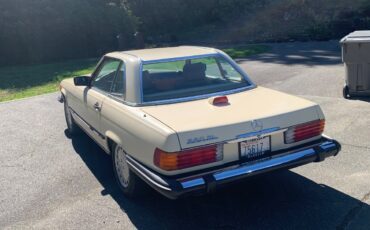 Mercedes-Benz-SL-Class-1986-Convertible-4