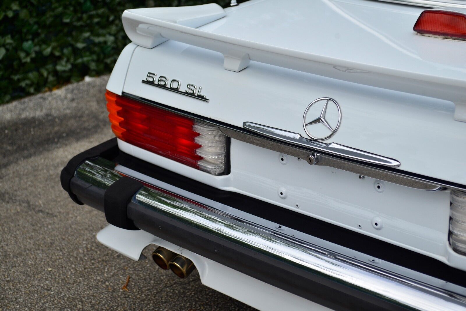 Mercedes-Benz-SL-Class-1986-Convertible-5