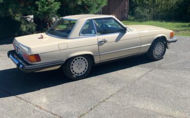 Mercedes-Benz-SL-Class-1986-Convertible-5