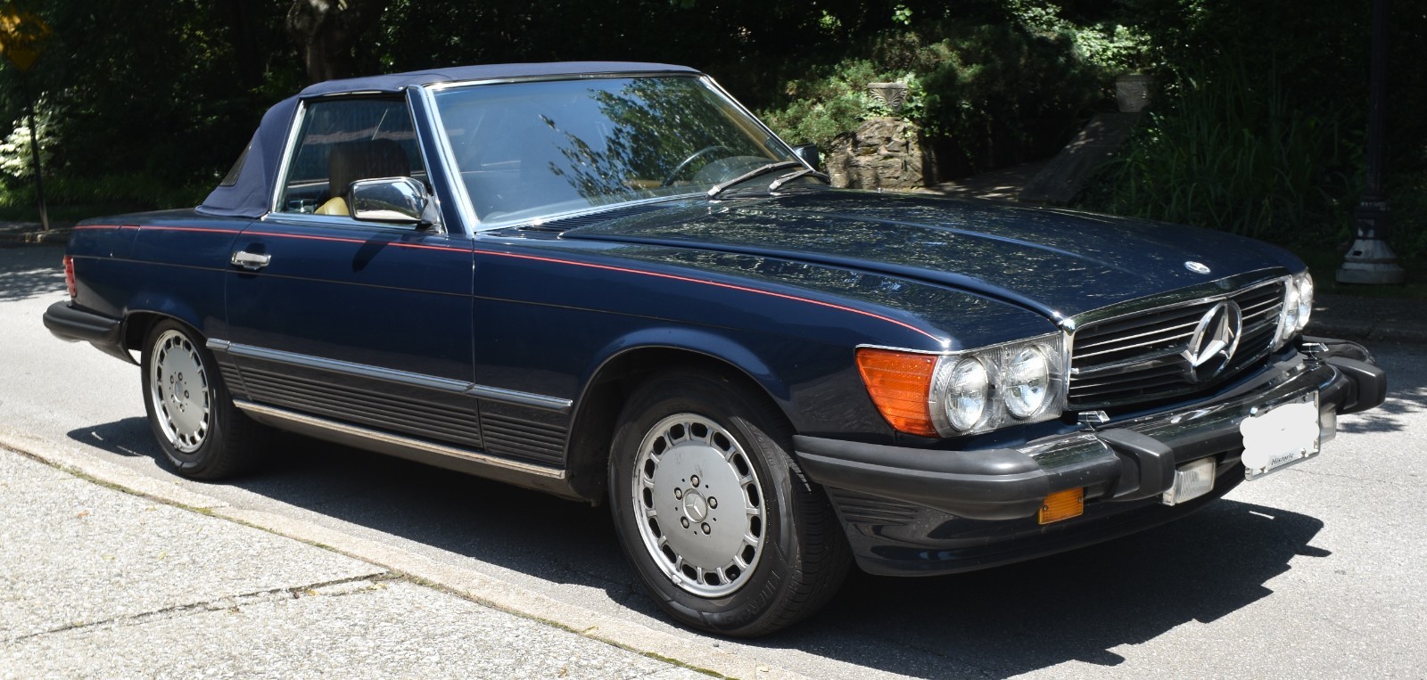 Mercedes-Benz-SL-Class-1987-Convertible-10