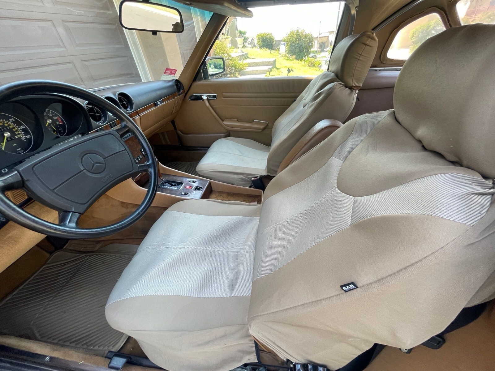 Mercedes-Benz-SL-Class-1987-Convertible-11