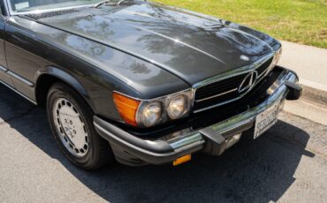 Mercedes-Benz-SL-Class-1987-Convertible-11