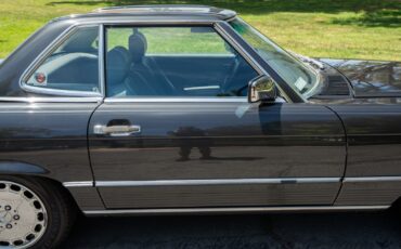 Mercedes-Benz-SL-Class-1987-Convertible-14