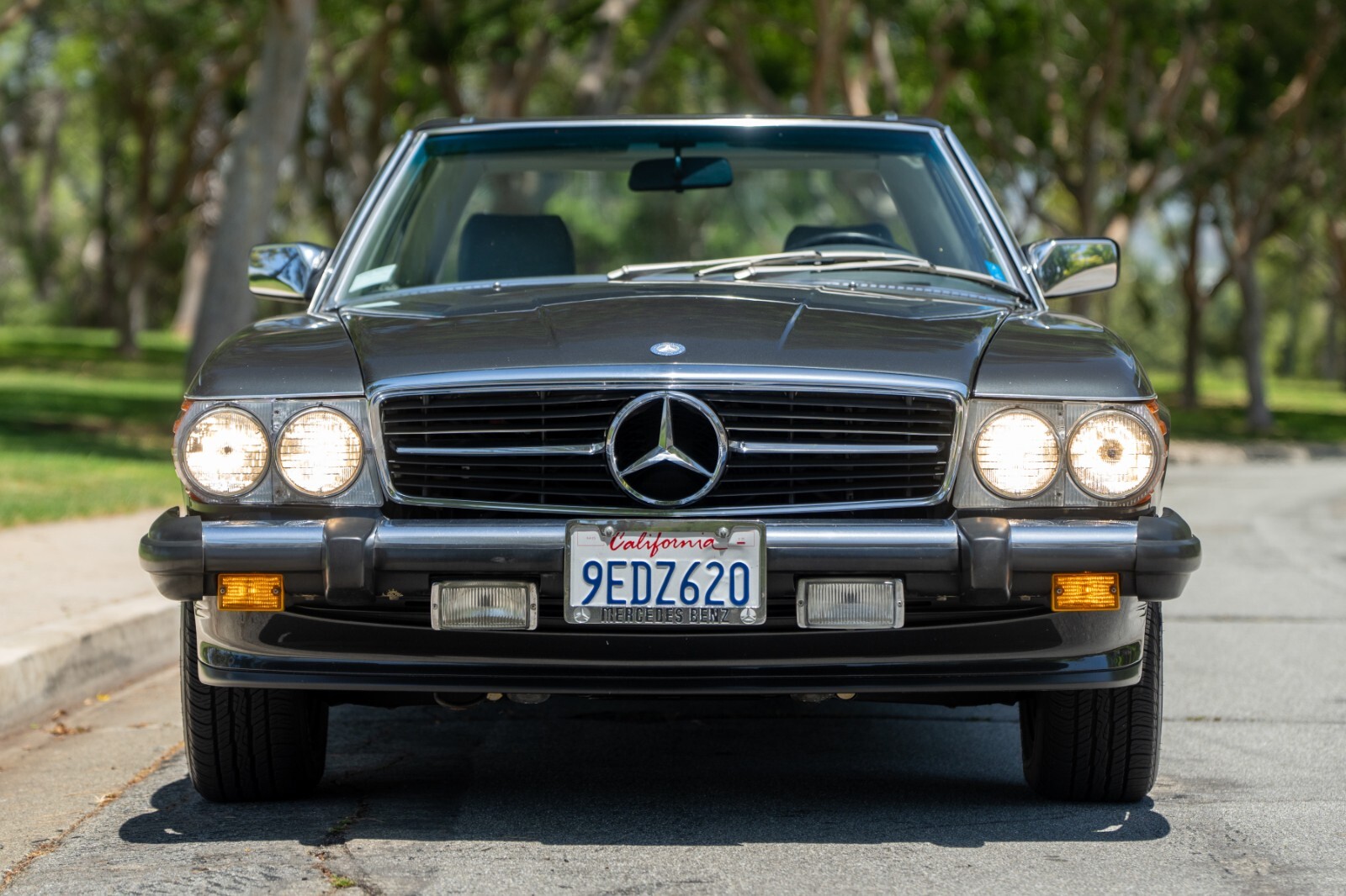 Mercedes-Benz-SL-Class-1987-Convertible-2