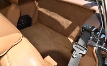 Mercedes-Benz-SL-Class-1987-Convertible-24