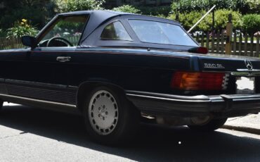 Mercedes-Benz-SL-Class-1987-Convertible-3