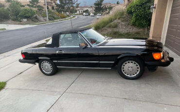 Mercedes-Benz-SL-Class-1987-Convertible-3