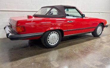 Mercedes-Benz-SL-Class-1987-Convertible-30