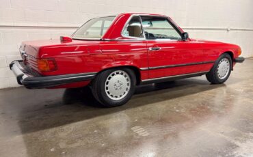 Mercedes-Benz-SL-Class-1987-Convertible-36
