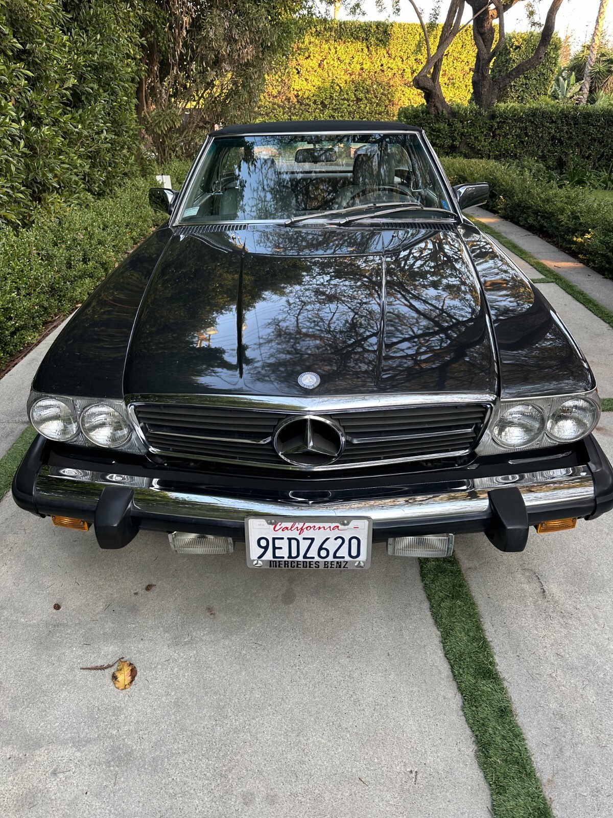 Mercedes-Benz-SL-Class-1987-Convertible-39