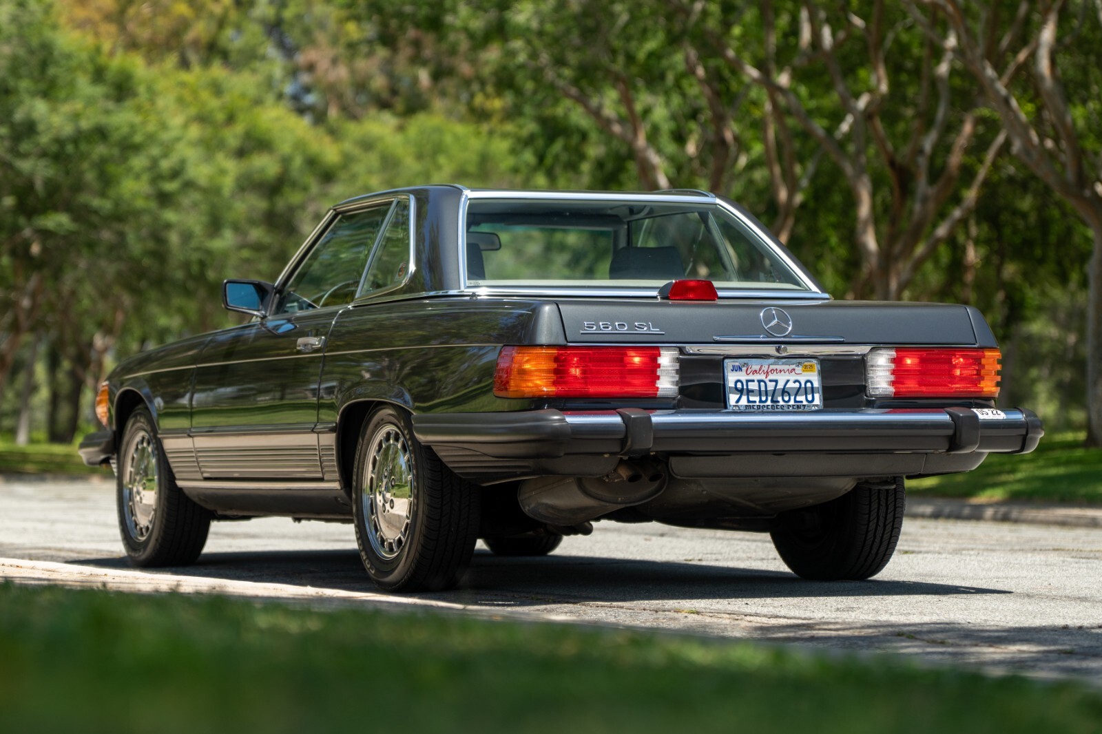 Mercedes-Benz-SL-Class-1987-Convertible-4