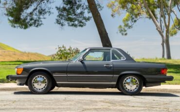 Mercedes-Benz-SL-Class-1987-Convertible-5