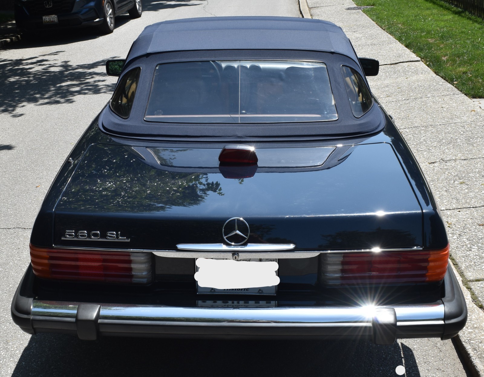 Mercedes-Benz-SL-Class-1987-Convertible-6