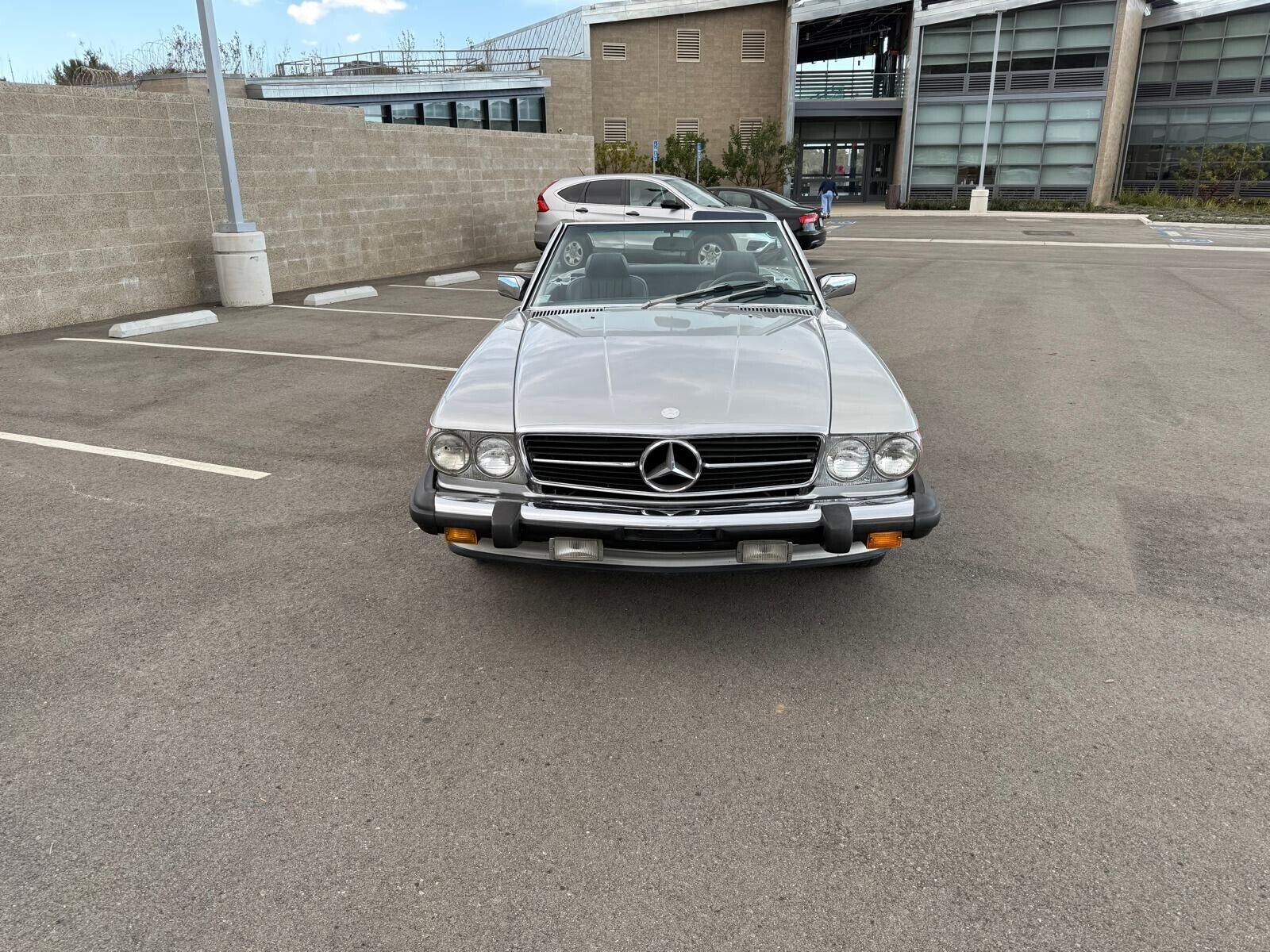 Mercedes-Benz-SL-Class-1988-Convertible-1