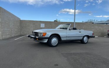 Mercedes-Benz-SL-Class-1988-Convertible-2