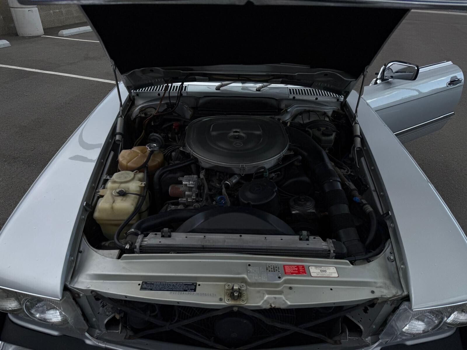 Mercedes-Benz-SL-Class-1988-Convertible-21
