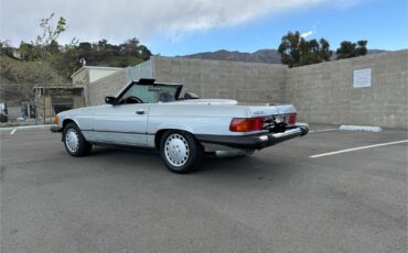Mercedes-Benz-SL-Class-1988-Convertible-4