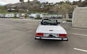 Mercedes-Benz-SL-Class-1988-Convertible-5