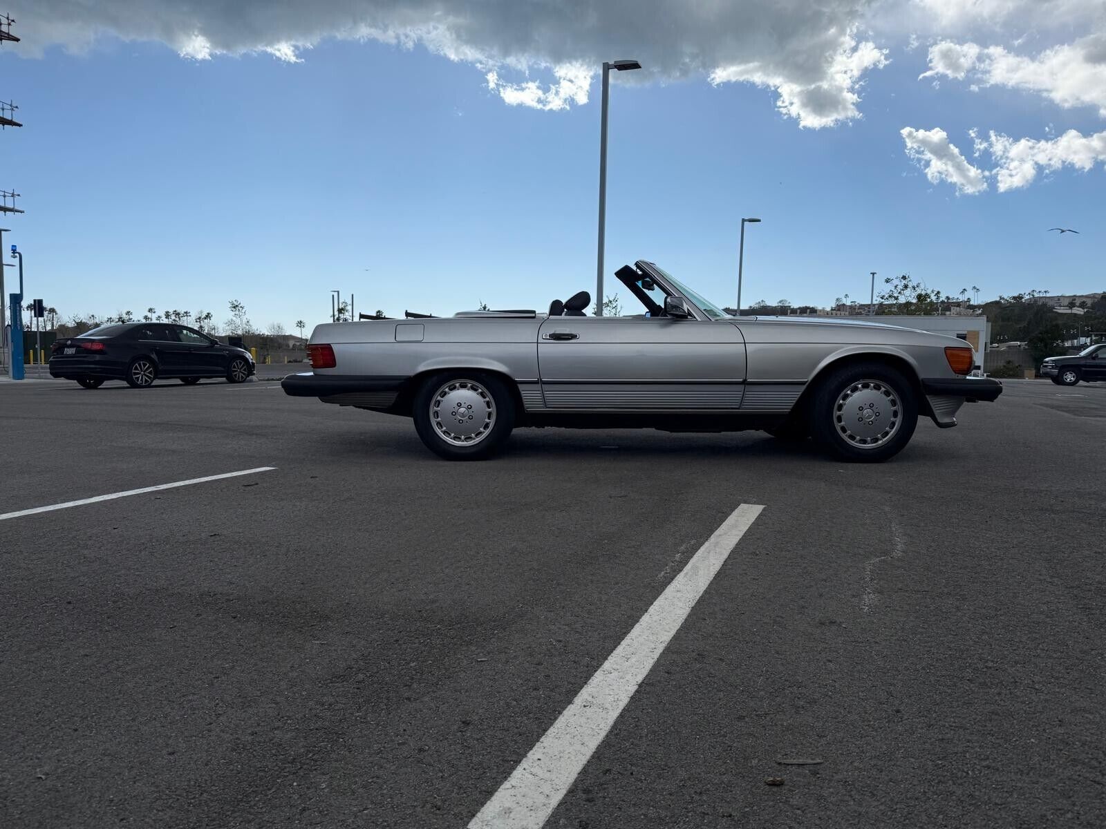 Mercedes-Benz-SL-Class-1988-Convertible-7