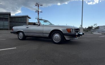 Mercedes-Benz-SL-Class-1988-Convertible-8