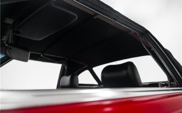 Mercedes-Benz-SL-Class-1989-Convertible-12