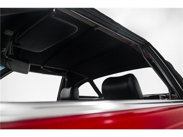 Mercedes-Benz-SL-Class-1989-Convertible-12