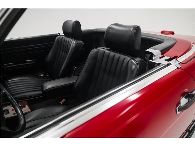 Mercedes-Benz-SL-Class-1989-Convertible-21