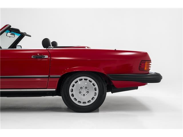 Mercedes-Benz-SL-Class-1989-Convertible-27