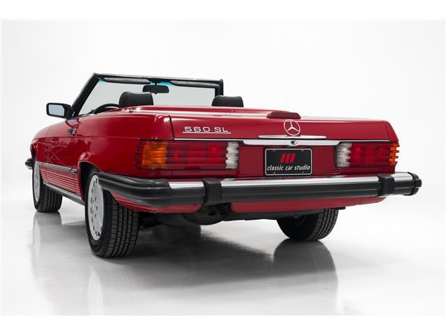 Mercedes-Benz-SL-Class-1989-Convertible-32