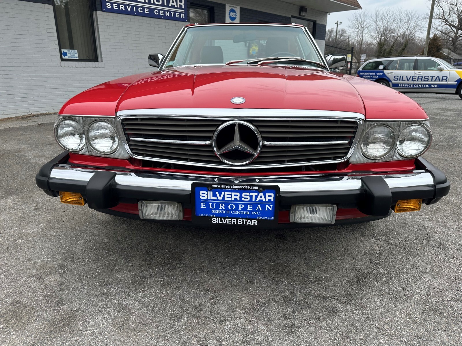 Mercedes-Benz-SL-Class-1989-Coupe-1