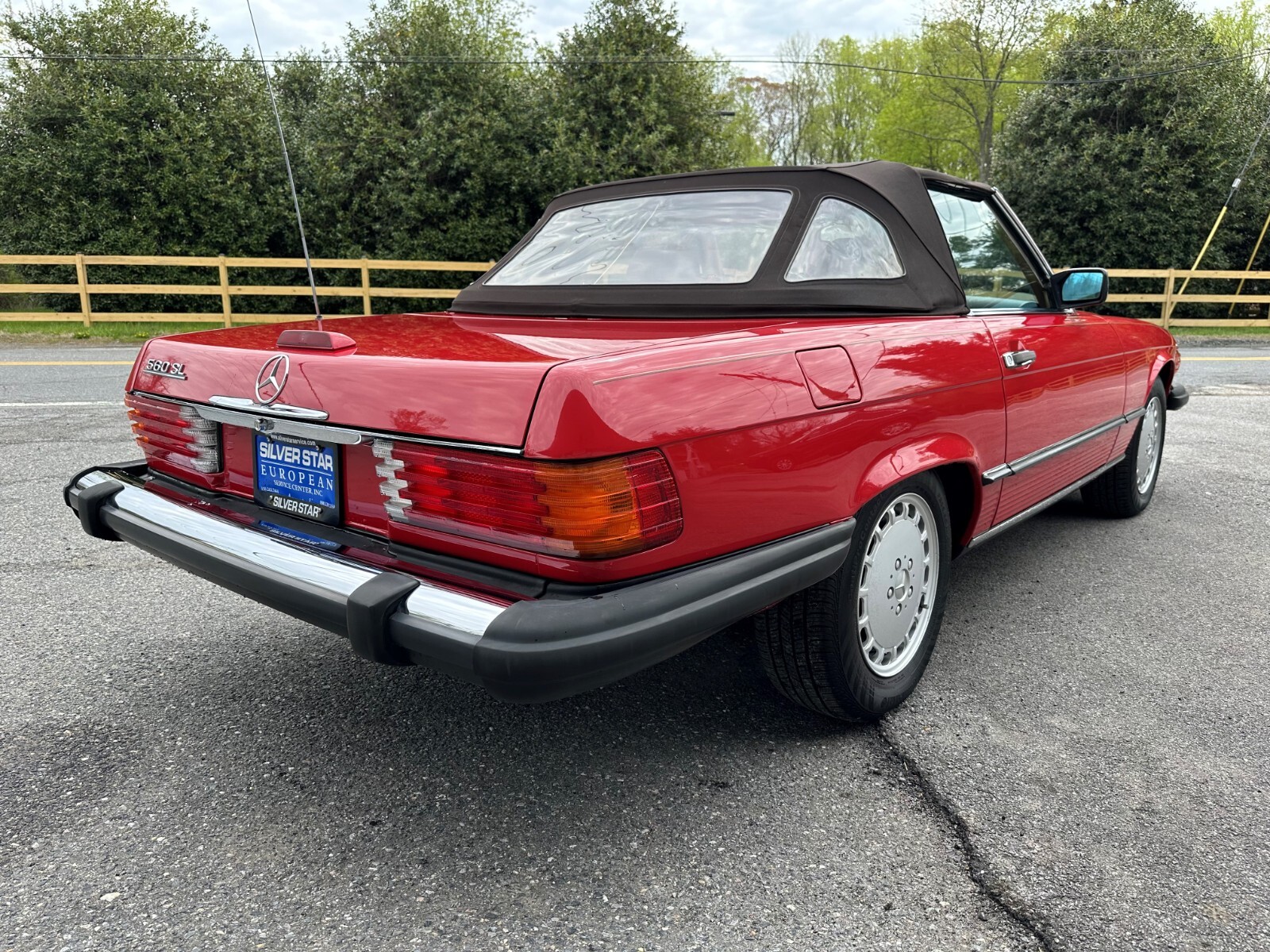 Mercedes-Benz-SL-Class-1989-Coupe-14